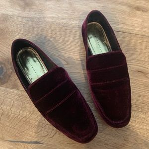 Zara Velvet Loafers size 38 (7-7.5)